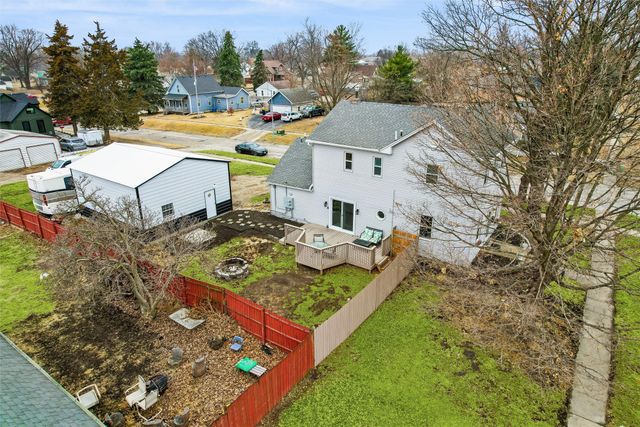 501 E 1st Avenue, Indianola, IA 50125