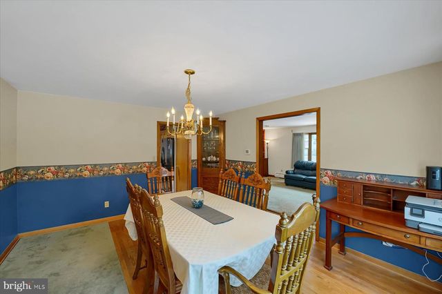 1105 OUTER DR, State College, PA 16801