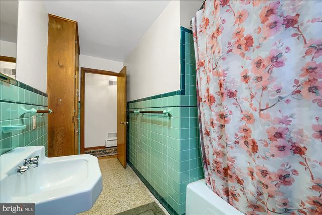 1105 OUTER DR, State College, PA 16801