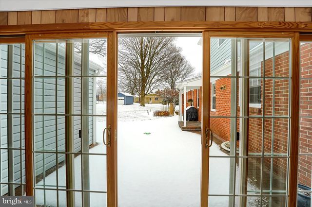 1105 OUTER DR, State College, PA 16801