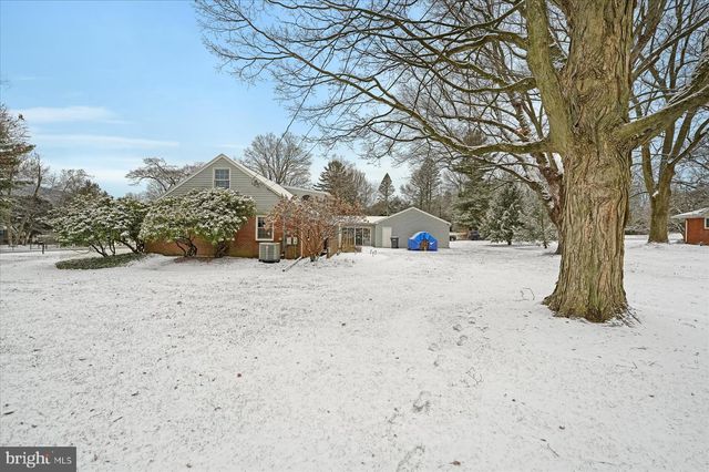 1105 OUTER DR, State College, PA 16801