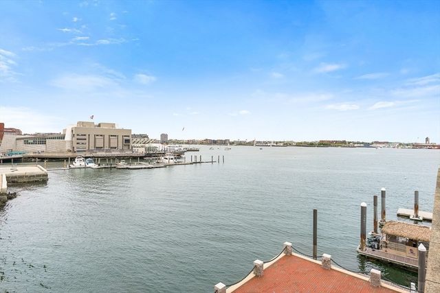 20 Rowes Wharf 309, Boston, MA 02110