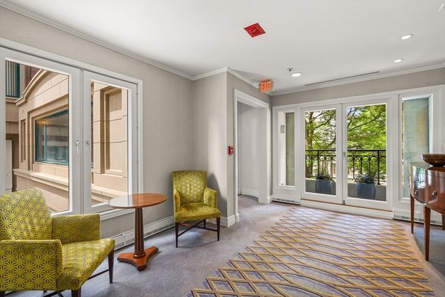20 Rowes Wharf 309, Boston, MA 02110