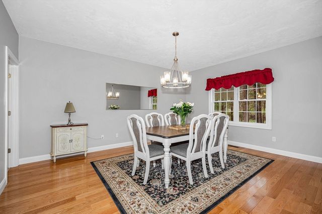 40 Lynnes Way 40, Tewksbury, MA 01876