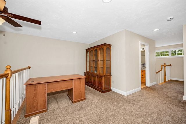 40 Lynnes Way 40, Tewksbury, MA 01876