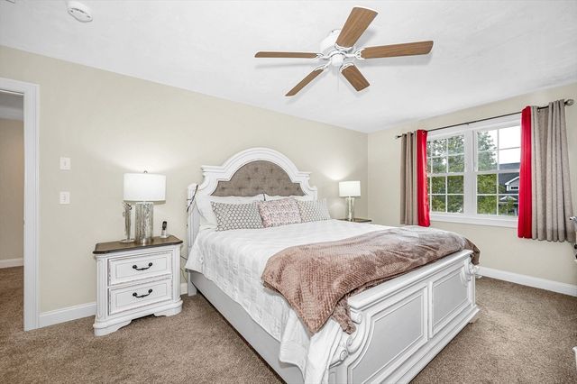 40 Lynnes Way 40, Tewksbury, MA 01876