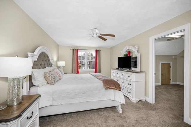 40 Lynnes Way 40, Tewksbury, MA 01876