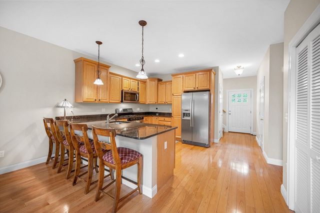40 Lynnes Way 40, Tewksbury, MA 01876