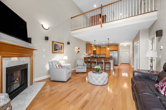 40 Lynnes Way 40, Tewksbury, MA 01876