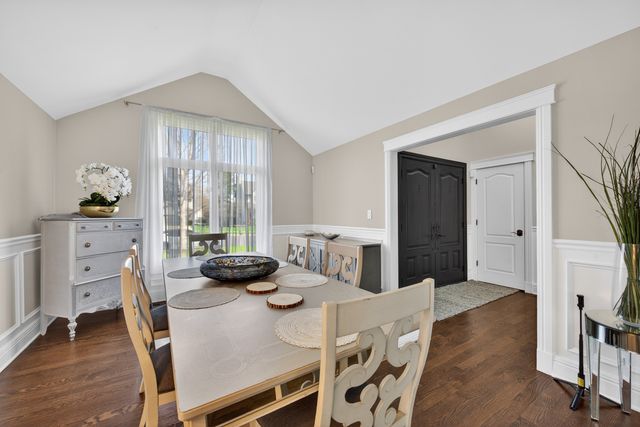 25231 W Monroe Court, Plainfield, IL 60585