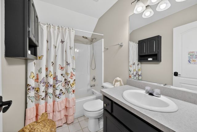 25231 W Monroe Court, Plainfield, IL 60585