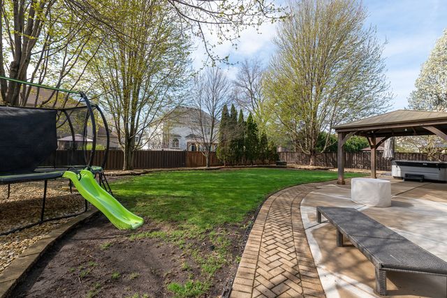 25231 W Monroe Court, Plainfield, IL 60585