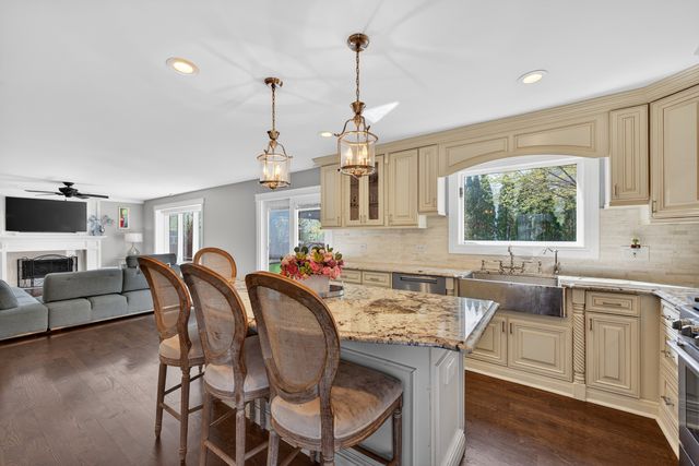 25231 W Monroe Court, Plainfield, IL 60585