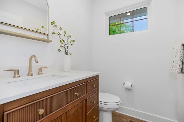 5439 Norwood Street, Fairway, KS 66205