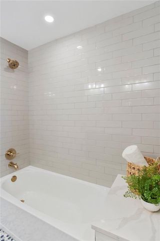 5439 Norwood Street, Fairway, KS 66205