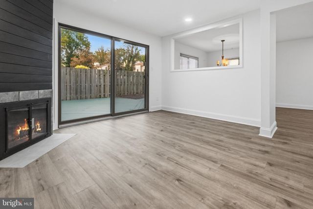 127 BRIAR CT, Marlton, NJ 08053