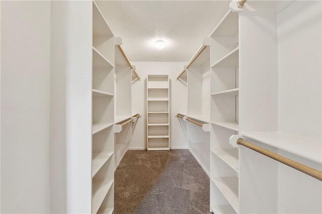 13843 W 154th Terrace, Olathe, KS 66062