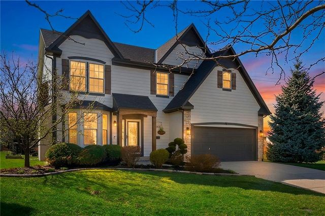 13843 W 154th Terrace, Olathe, KS 66062