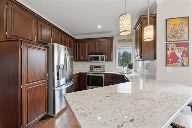 13843 W 154th Terrace, Olathe, KS 66062