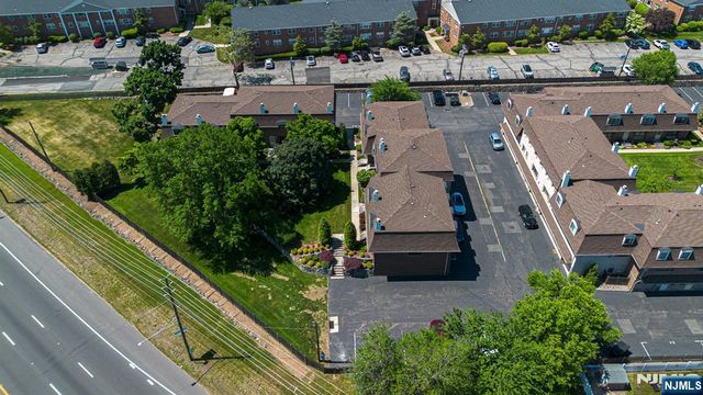 575 Grove G3, Clifton, NJ 07013