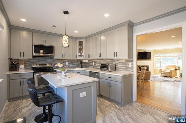 575 Grove G3, Clifton, NJ 07013