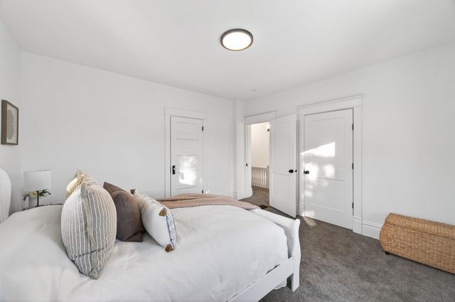 2508 11th Avenue S, Minneapolis, MN 55404