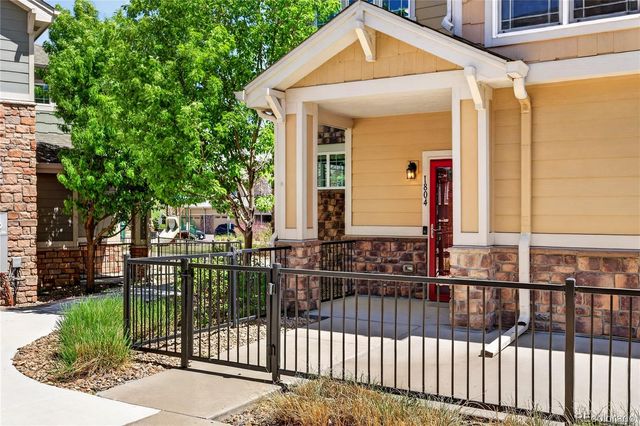 1804 S Buchanan Circle, Aurora, CO 80018