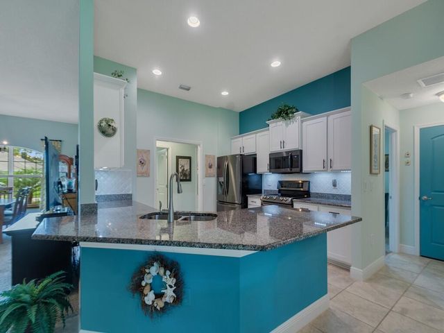 1340 Willow Oak Court, Vero Beach, FL 32966