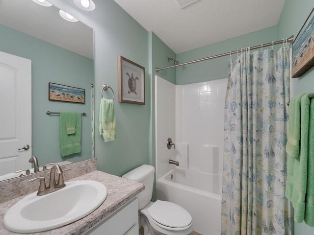1340 Willow Oak Court, Vero Beach, FL 32966
