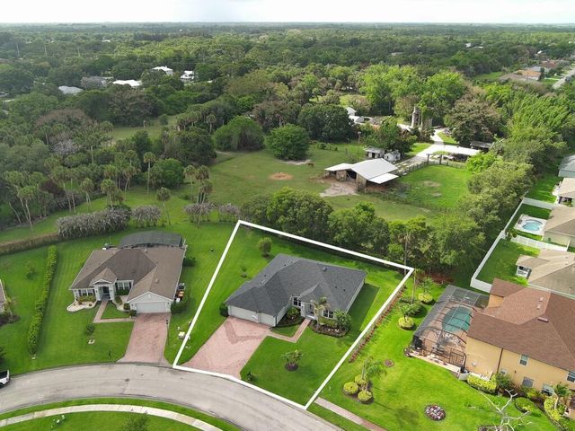 1340 Willow Oak Court, Vero Beach, FL 32966