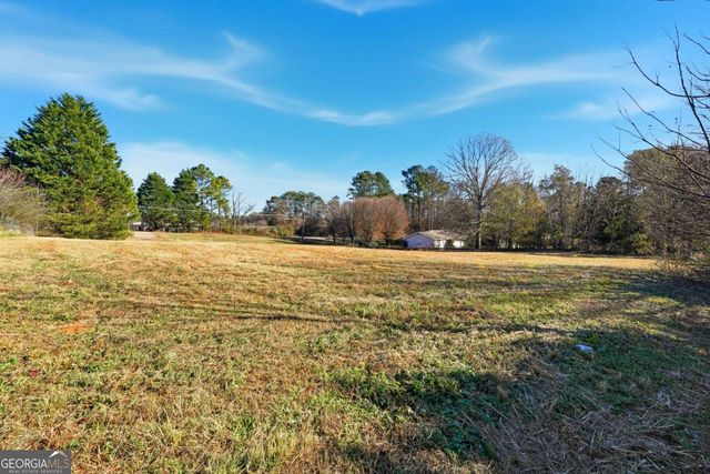 10587 E Cherokee Drive, Canton, GA 30115