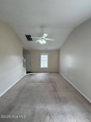 1106 Springwood Drive, Jacksonville, NC 28546