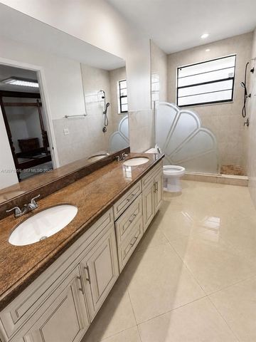 8142 Silver Palm Court 17, Tamarac, FL 33321