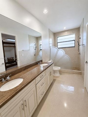 8142 Silver Palm Court 17, Tamarac, FL 33321