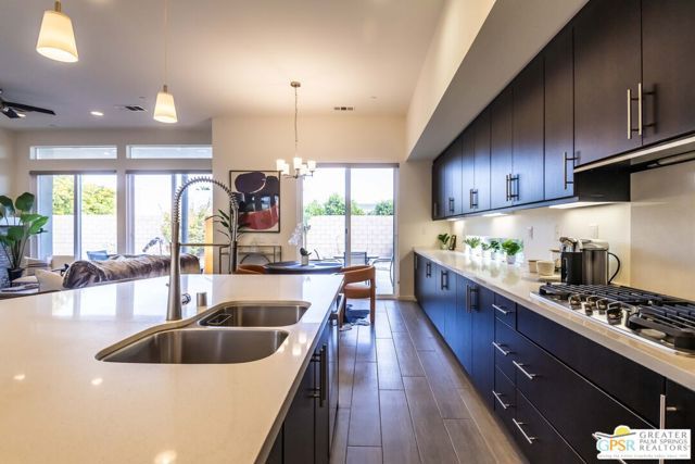 684 Bliss Way, Palm Springs, CA 92262