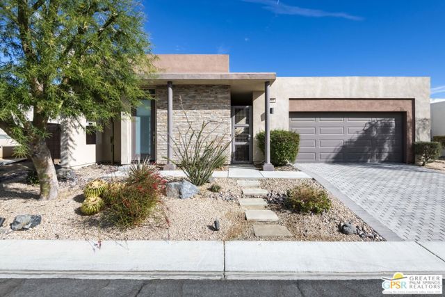 684 Bliss Way, Palm Springs, CA 92262
