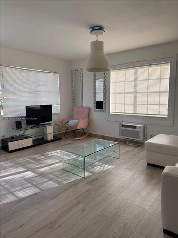 7800 Byron Ave, Miami Beach, FL 33141