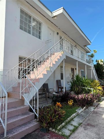 7800 Byron Ave, Miami Beach, FL 33141
