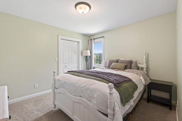 6984 330th Lane NW, Princeton, MN 55371
