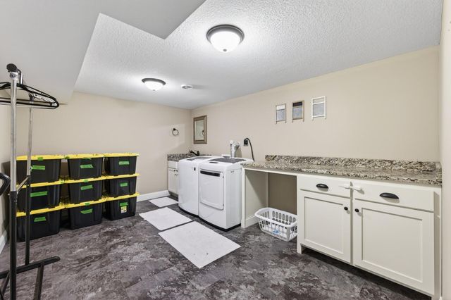 6984 330th Lane NW, Princeton, MN 55371