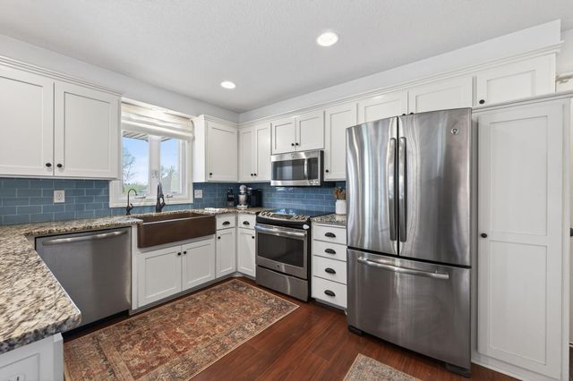 6984 330th Lane NW, Princeton, MN 55371