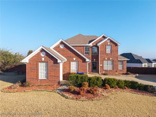 836 Eagle Crest Drive, Alma, AR 72921
