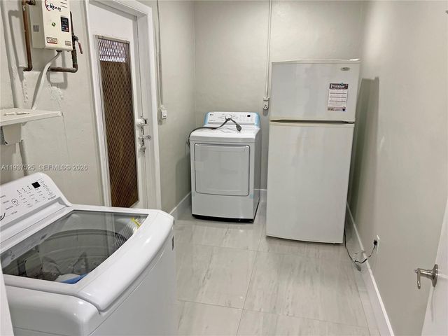 11962 SW 37th Ter, Miami, FL 33175