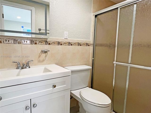 11962 SW 37th Ter, Miami, FL 33175