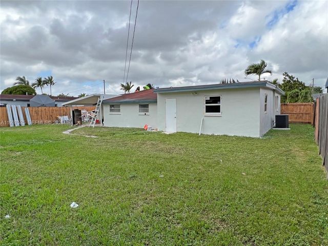 11962 SW 37th Ter, Miami, FL 33175