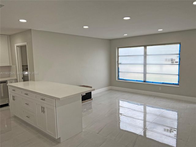 11962 SW 37th Ter, Miami, FL 33175