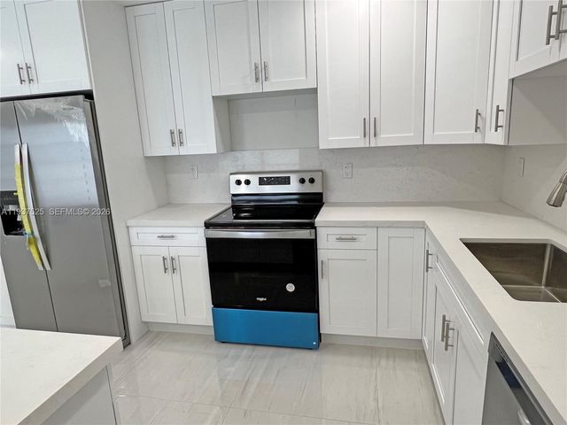 11962 SW 37th Ter, Miami, FL 33175