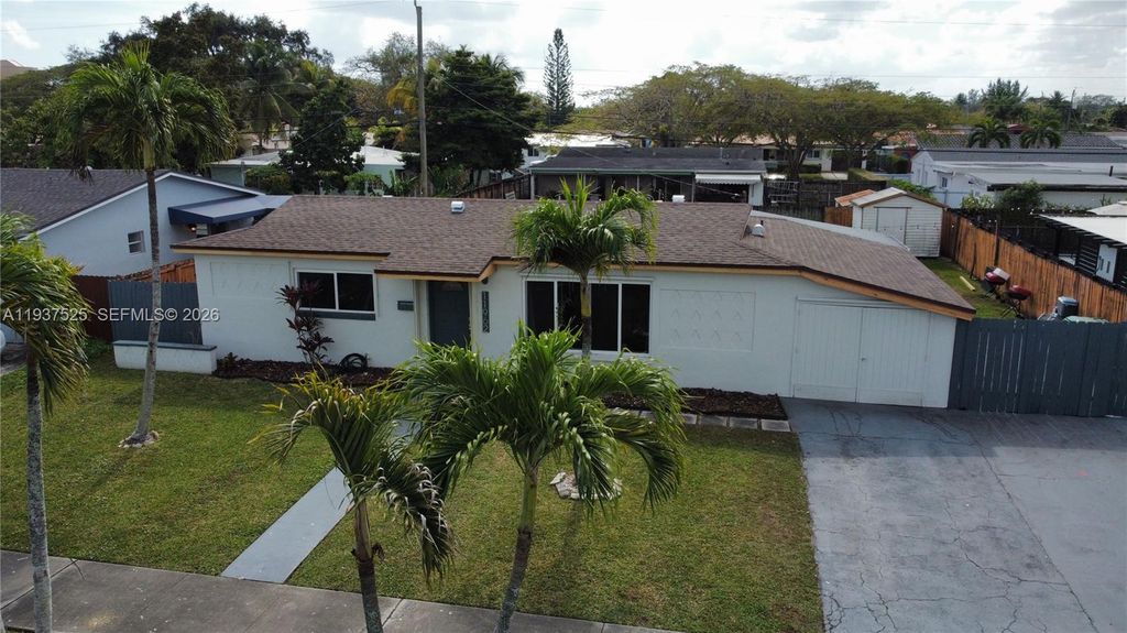 11962 SW 37th Ter, Miami, FL 33175