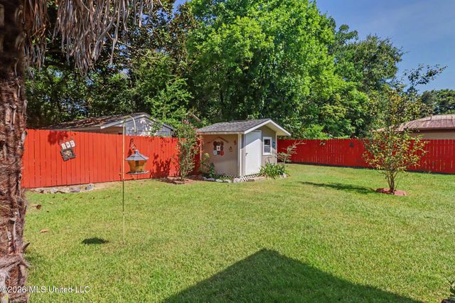 2137 Driftwood Drive, Biloxi, MS 39531