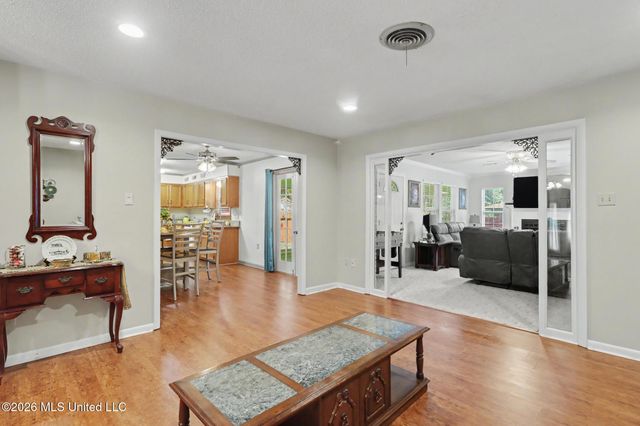 2137 Driftwood Drive, Biloxi, MS 39531
